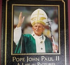 Leather ~ Easton Press ~ Pope John Paul II: A Life in Pictures ~ Dherbier and Verlhac