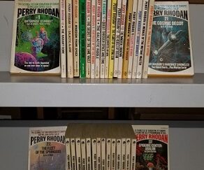 Perry Rhodan Paperback Collection: 1-16, 18, 20-37 ~ [35 Volumes]