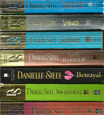 Twenty Daniel Steel Books[Set]