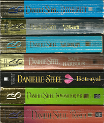 Twenty Daniel Steel Books[Set]