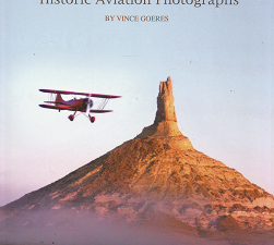 Wings Over Nebraska: Historic Aviation Photographs[Signed] – Vince Goeres – 9780933307315