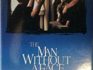 Mel Gibson ~ Pin ~ Man Without a Face