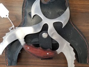 Awesome Knife in Leather Case – Measures 8.5 inches across