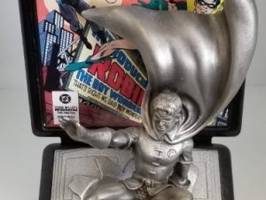 Comic Book Champions DC Fine Pewter Original Figure Silver Age – Robin with Comic Book Cover Replica “1984”