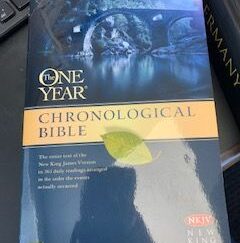 1995- The One year: Chronological Bible- New King James