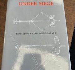 1995- The Medieval City Under Siege – Ivy A. Corfis and Michael Wolfe