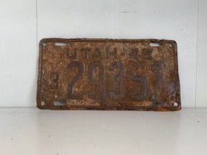 1942- Old Utah Licence Plates