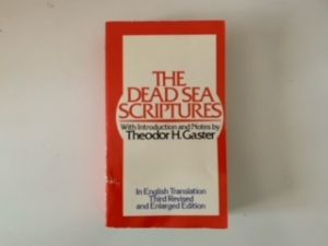 1976- The Dead Sea Scriptures- Theodor H. Gaster