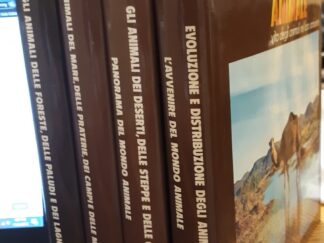 Grande Enciclopedia Del Regno Animale: Vita Degli Animali Nel Loro Ambiente 4 Vol. Set (Italian) (1975) ~ by Fabbri, and Hachette