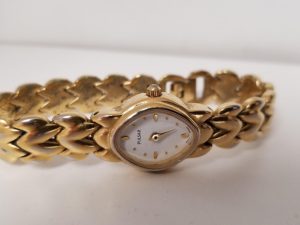 Pulsar Base Metal Women’s Gold-Colored Watch — Very Good Condition