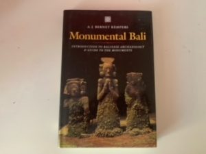1991- Monumental Bali- A.J. Bernet Kempers