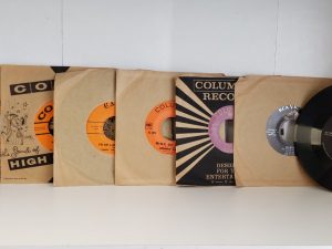 7 Vinyl Records ~ 45 RPM ~ Misc. Artists and Labels ~Coral ~Columbia ~Cameo ~RCA Victor