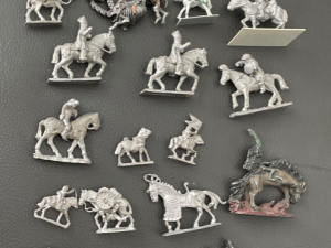 Metal Gaming Assortment ~ Figurines (22 pieces)