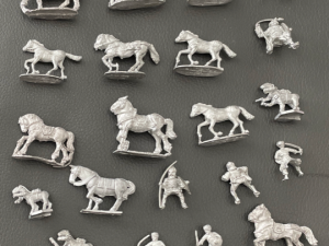 Assortment of Metal Gaming Figurines (21 pieces)