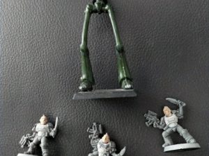 War Hammer ~ Metal Gaming Figurines (4 pieces)