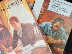 2 Sets for LDS Children — Illustrated Stories from the Book of Mormon (17 Vols) / The Articles of Faith (3 Vols)