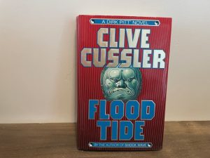 1997 ~ Clive Cussler ~ Flood Tide ~ Signed!