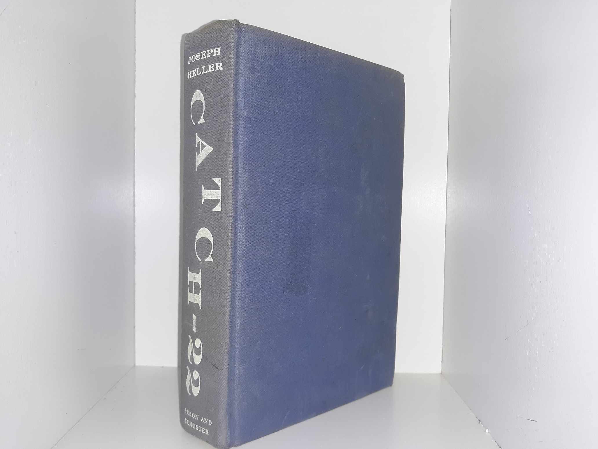 Catch 22 (2nd Printing) (1961) ~ by Joseph Heller
