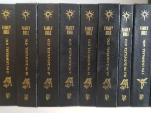 Miniature 10 Volume Leather Set — Family Bible — Books are Only 5″ Tall