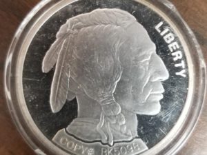 2001 Silver Buffalo / Indian Head Coin — Copy #BK5098