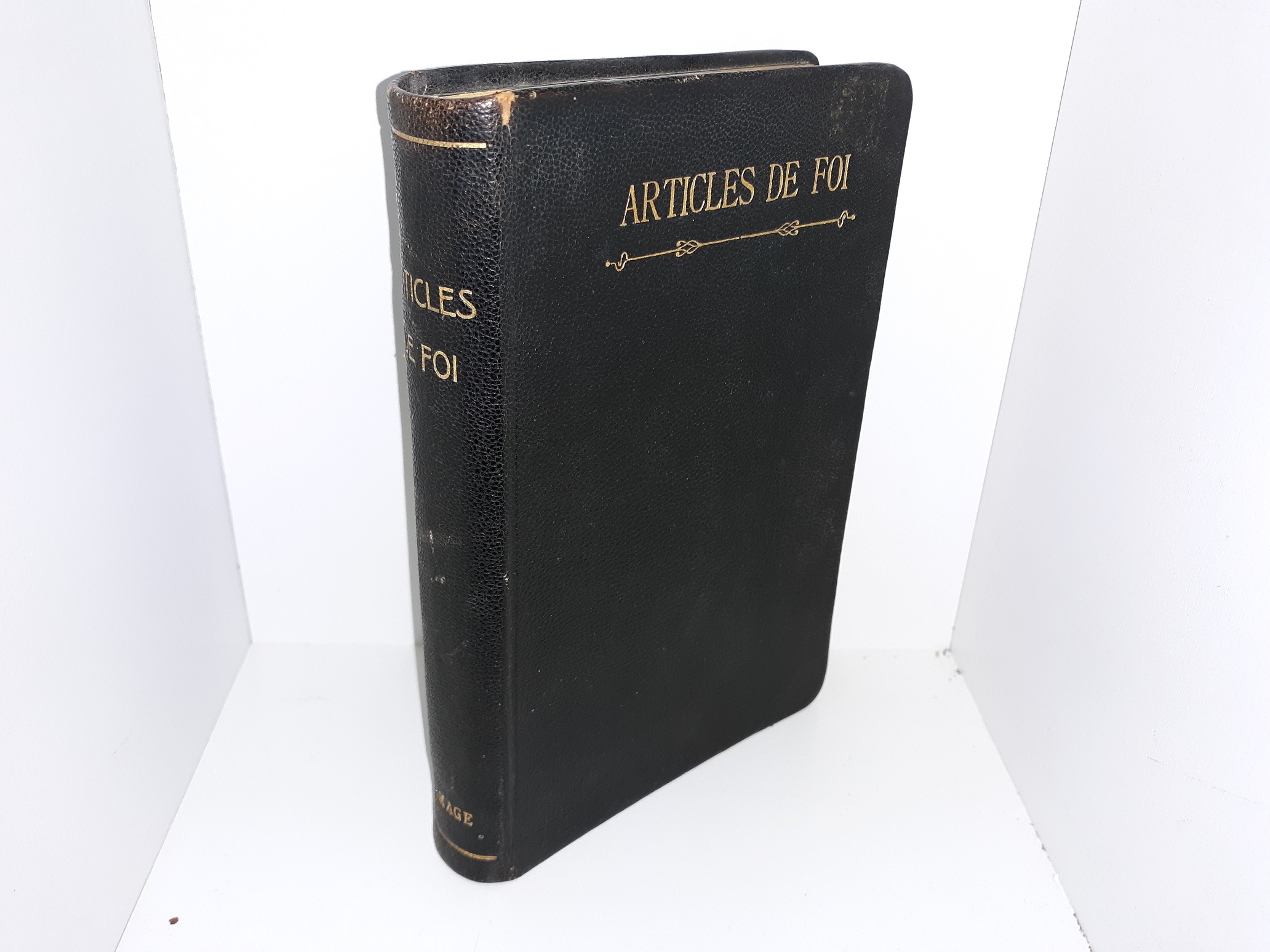 Articles De Foi (French: Articles of Faith) (Leather) (1931) ~ by James E. Talmage