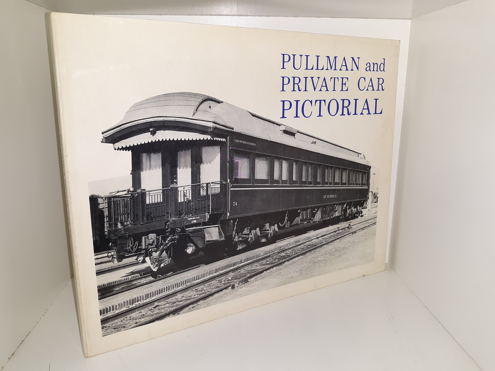 Pullman and Private Car Pictorial