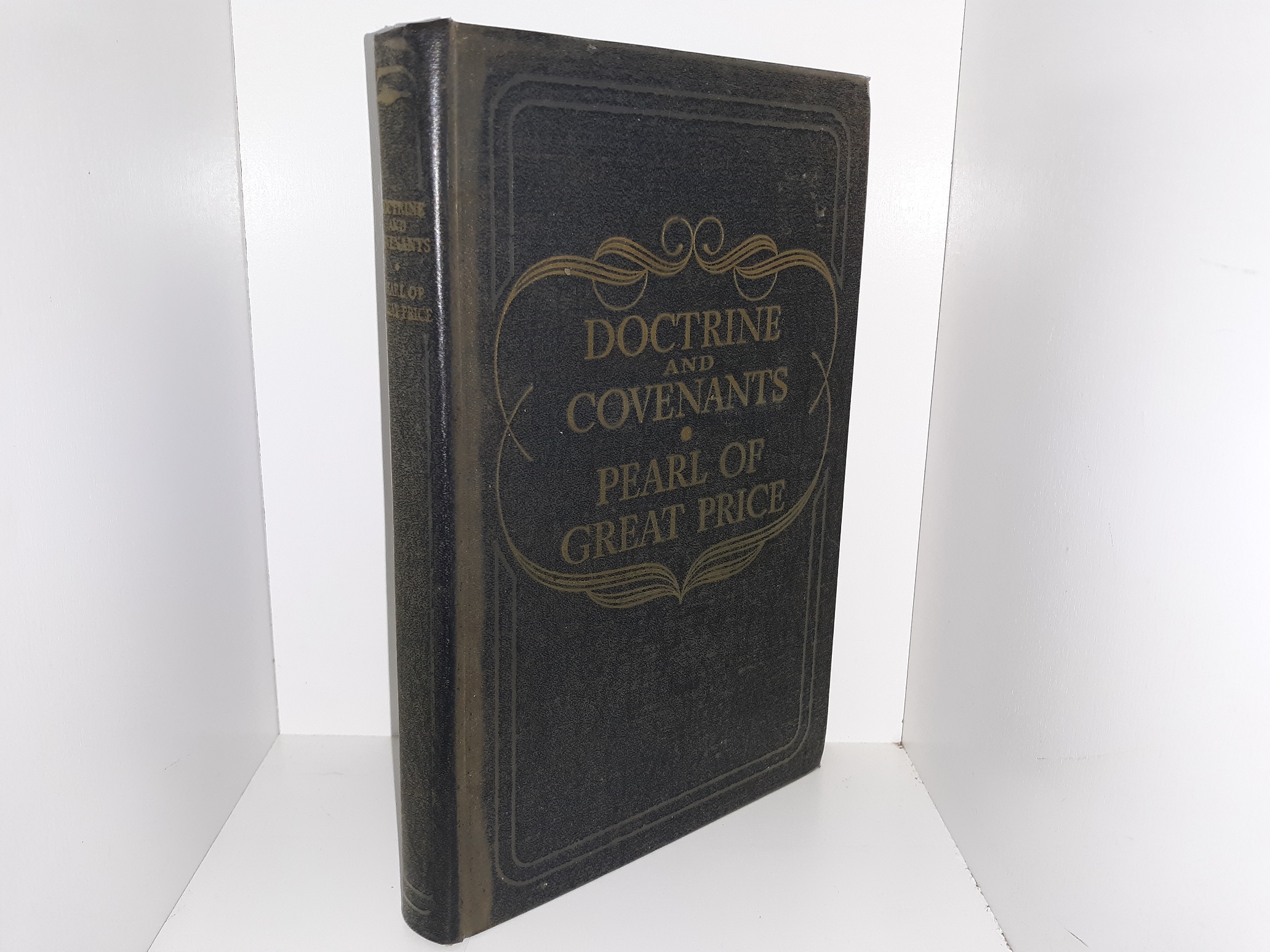 LDS Double Combination w/ a Laminated Cover (1957)