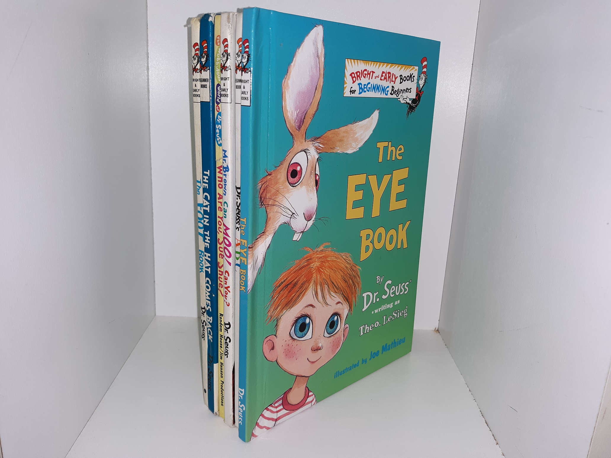 6 Childrens’ Books (See Details)