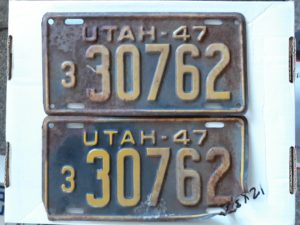 2 Utah License Plates: 3 30762, 1947