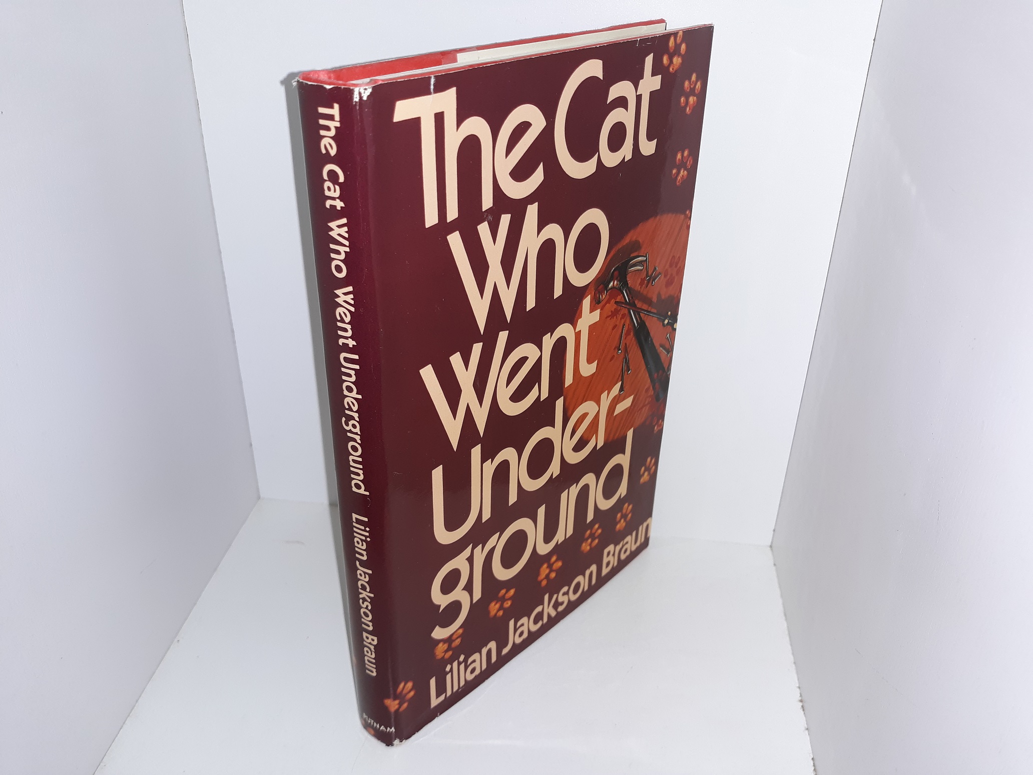 6 Novels by Lilian Jackson Braun (See Details)