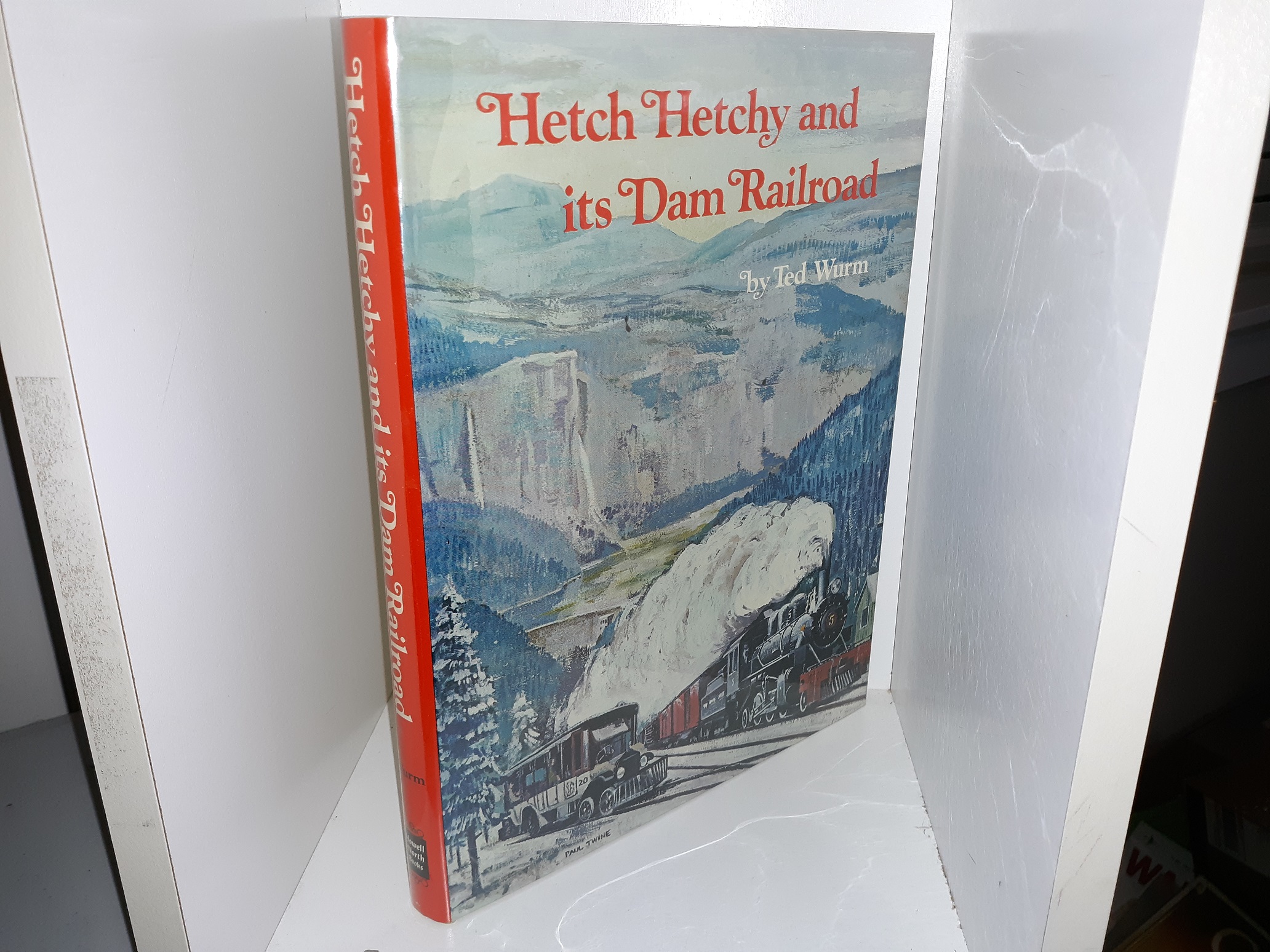 hetch hetchy and its dam railroad        
        <figure class=