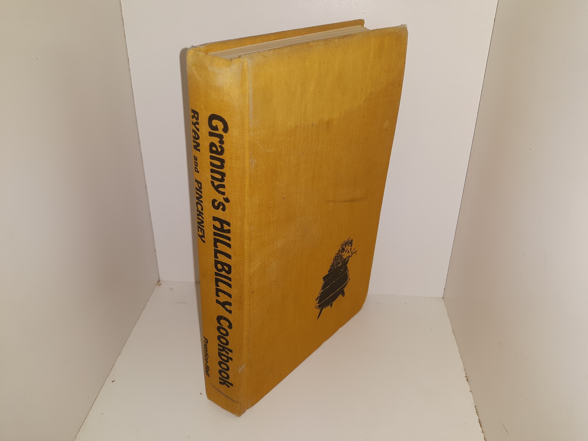 Granny’s Hillbilly Cookbook (1966) ~ by Irene (Granny) Ryan, and Cathey Pinckney