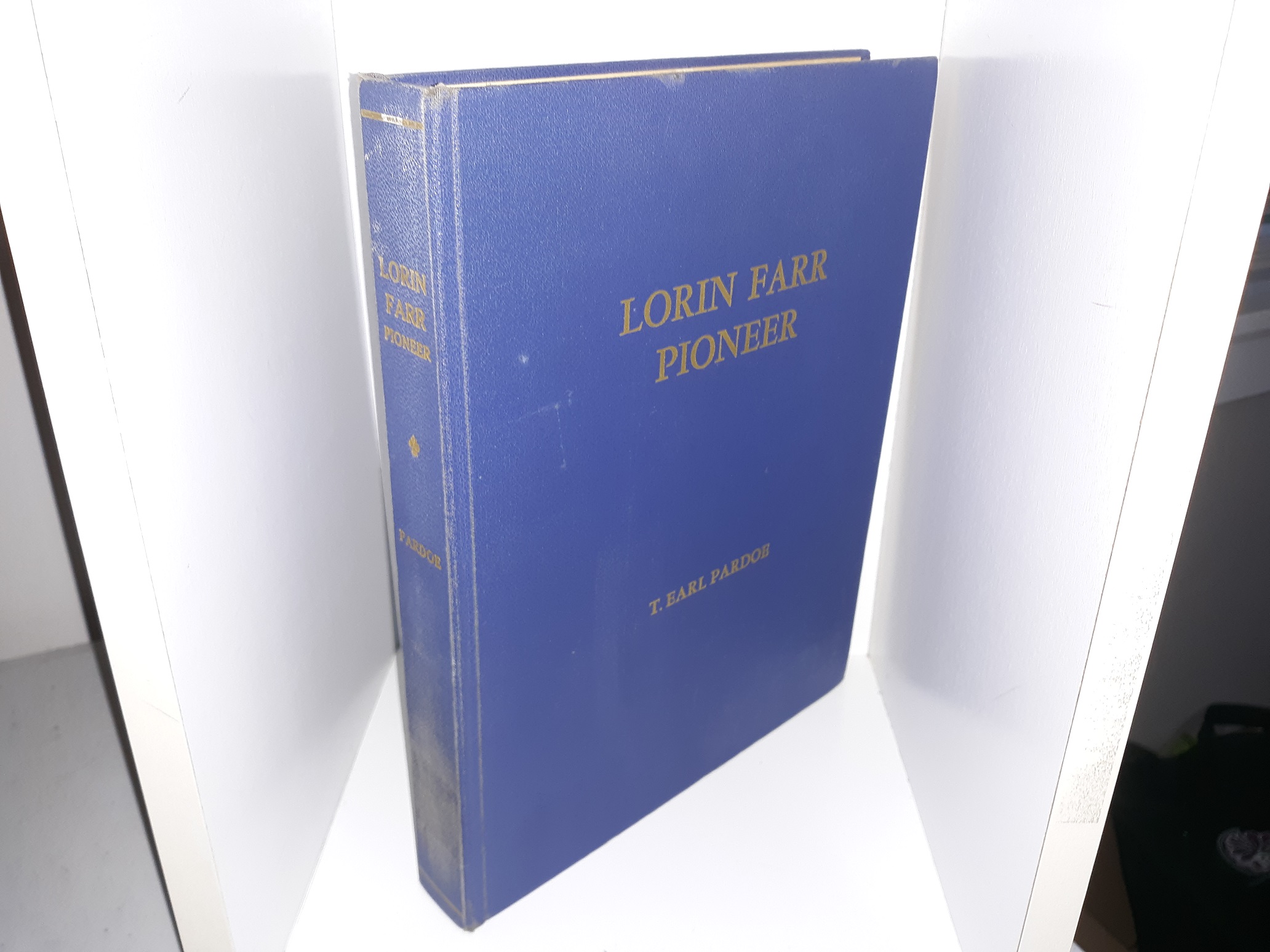 Lorin Farr Pioneer (Ex-Library) (1953) ~ by T. Earl Pardoe
