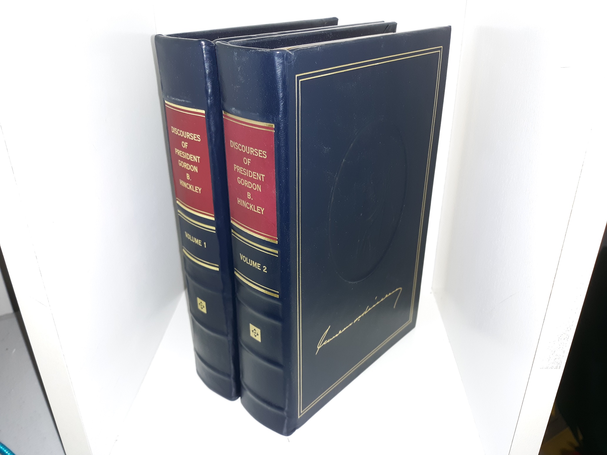 Discourses of President Gordon B. Hinckly 2 Vol. Set (Leather) (2004-2005)