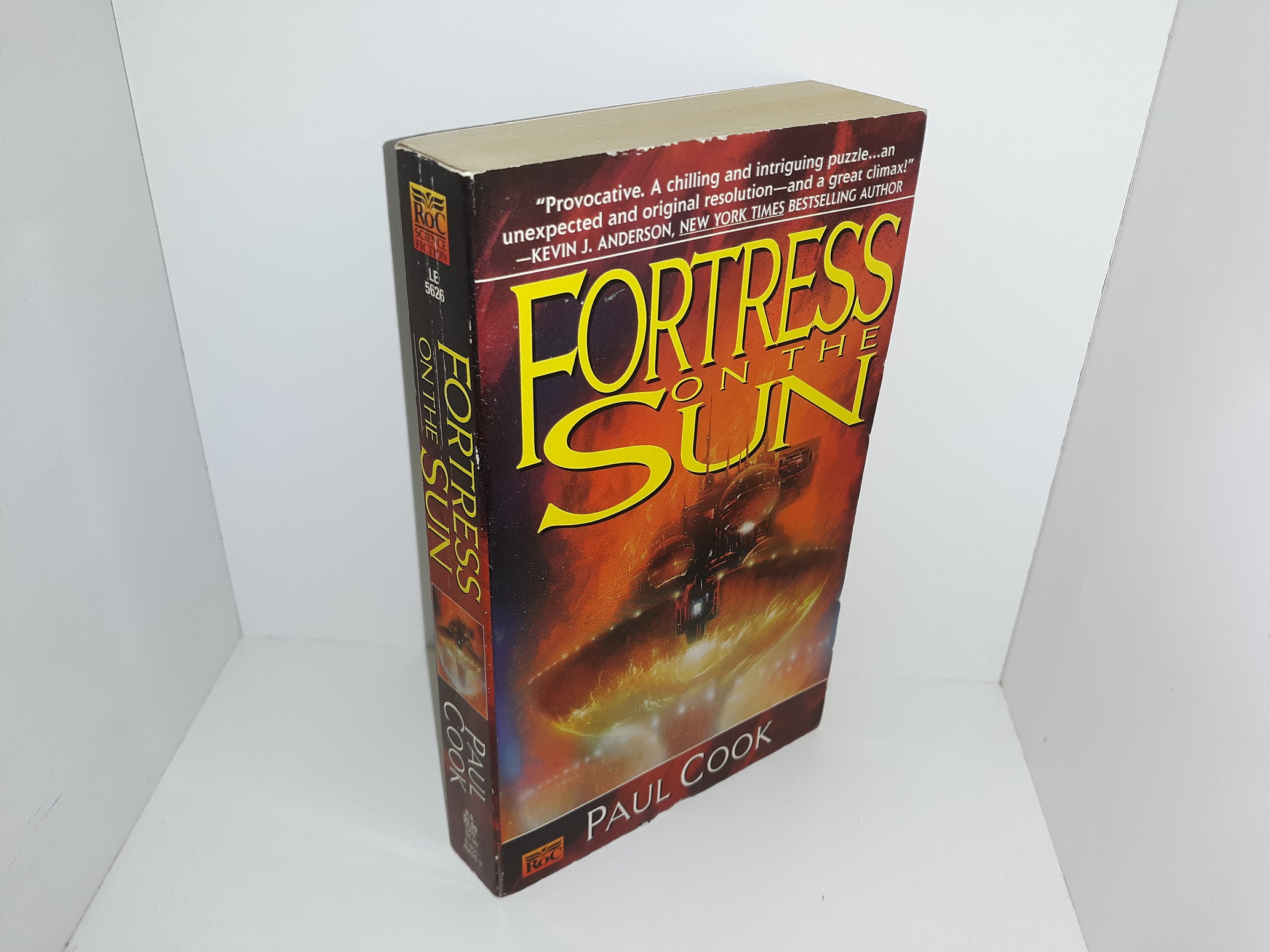 4 Sci-Fi Novels: Yellow Eyes / The Berserker Throne / Machines that Kill / Fortress on the Sun (See Details)