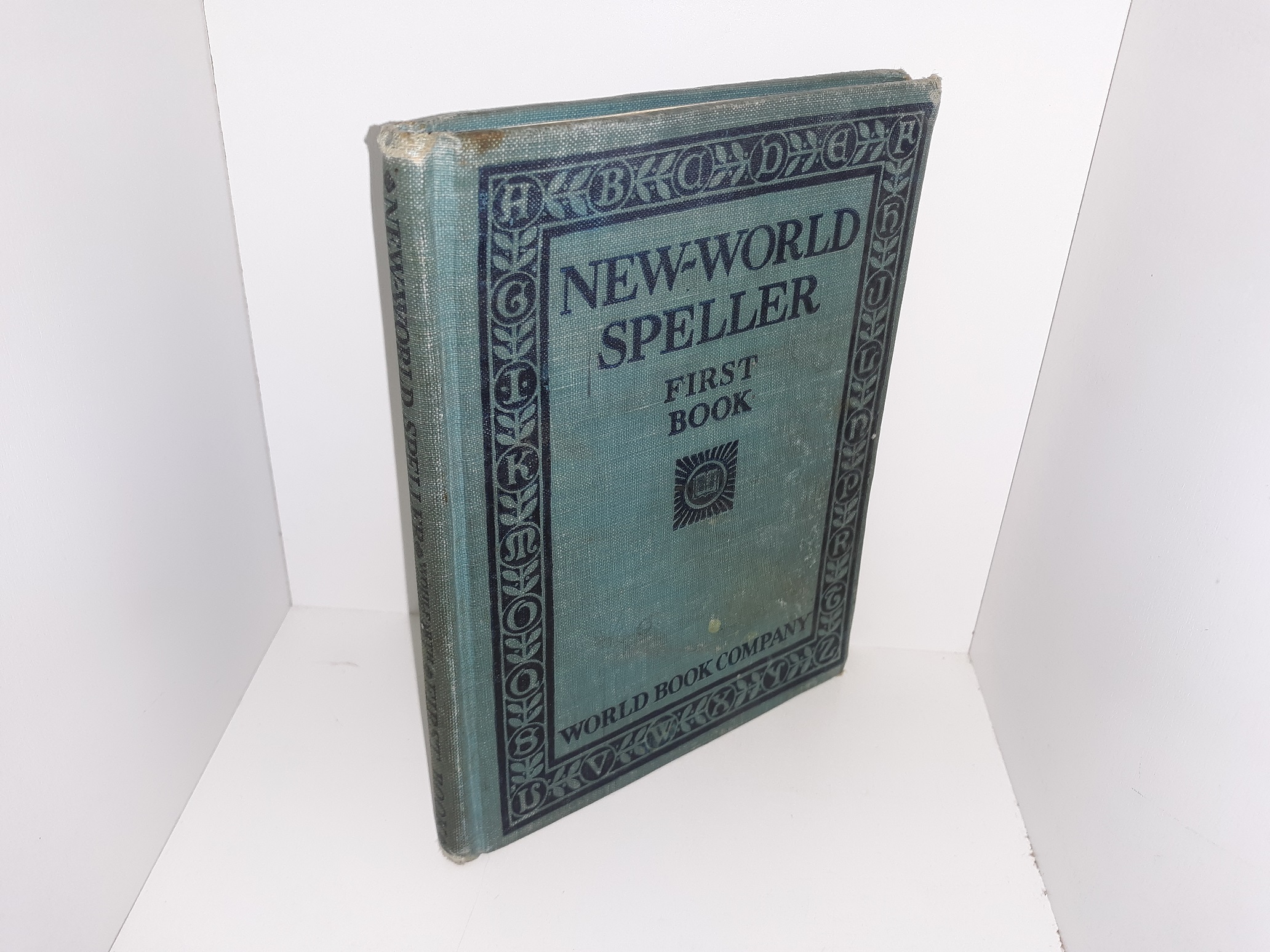 New World Speller: First Book (1918) ~ by Julia Helen Wohlfarth, and Lillian Emily Rogers