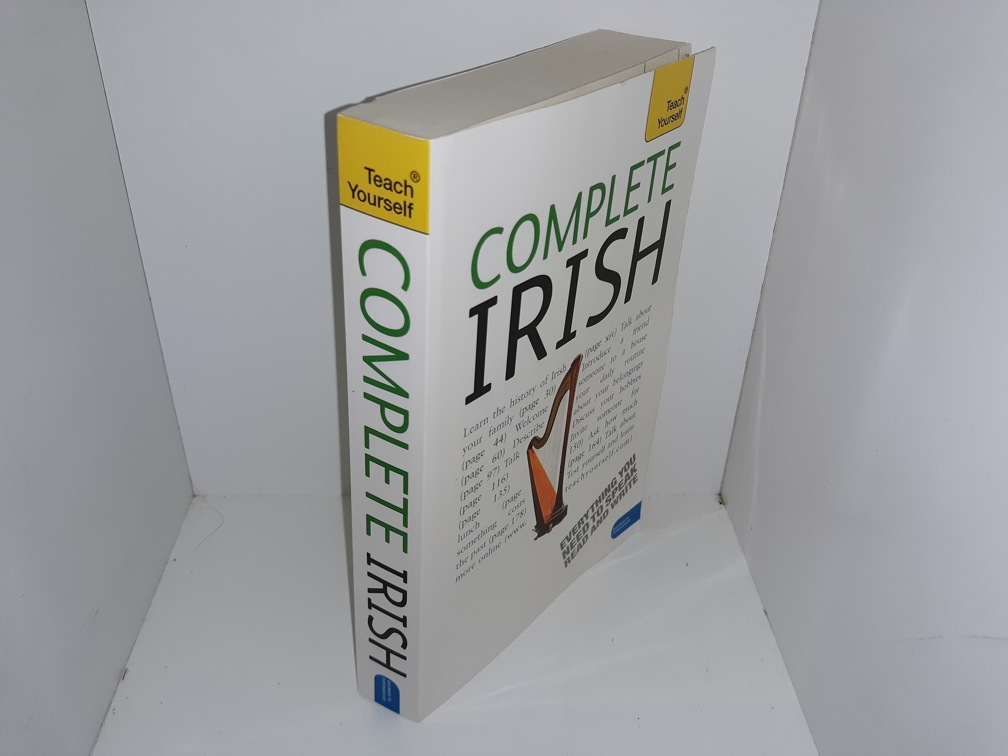 Teach Yourself Complete Irish (Beginner to Intermediate) (2010)