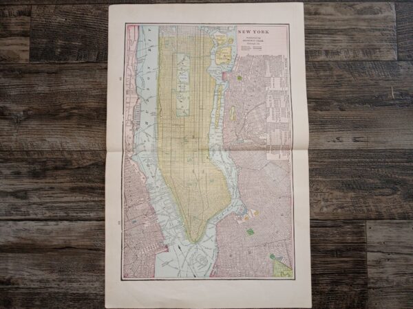 2 Maps in One: New York Map / Greater New York Map