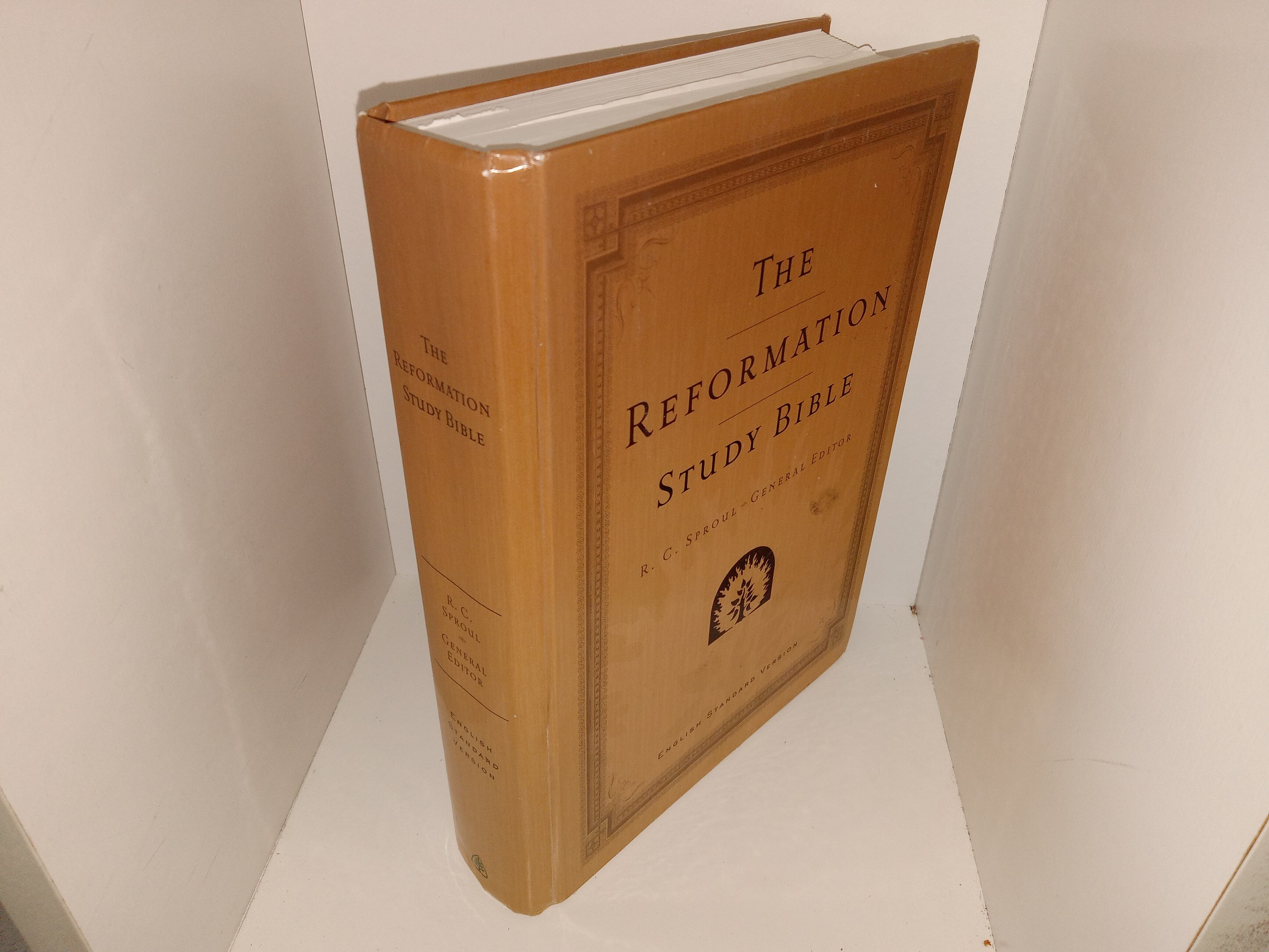 The Reformation Study Bible (English Standard Version) (2005) ~ Edited by R. C. Sproul
