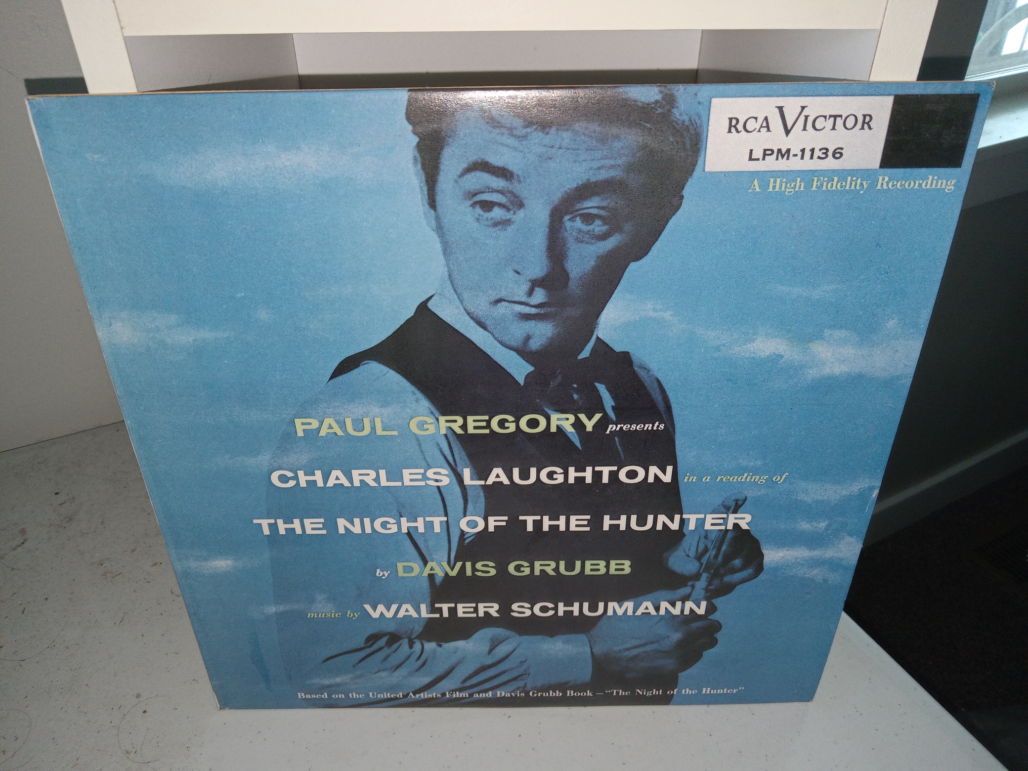 Paul Gregory Presents Charles Laughton in a Reading of The Night of the Hunter (1 Vinyl Record) (1955)