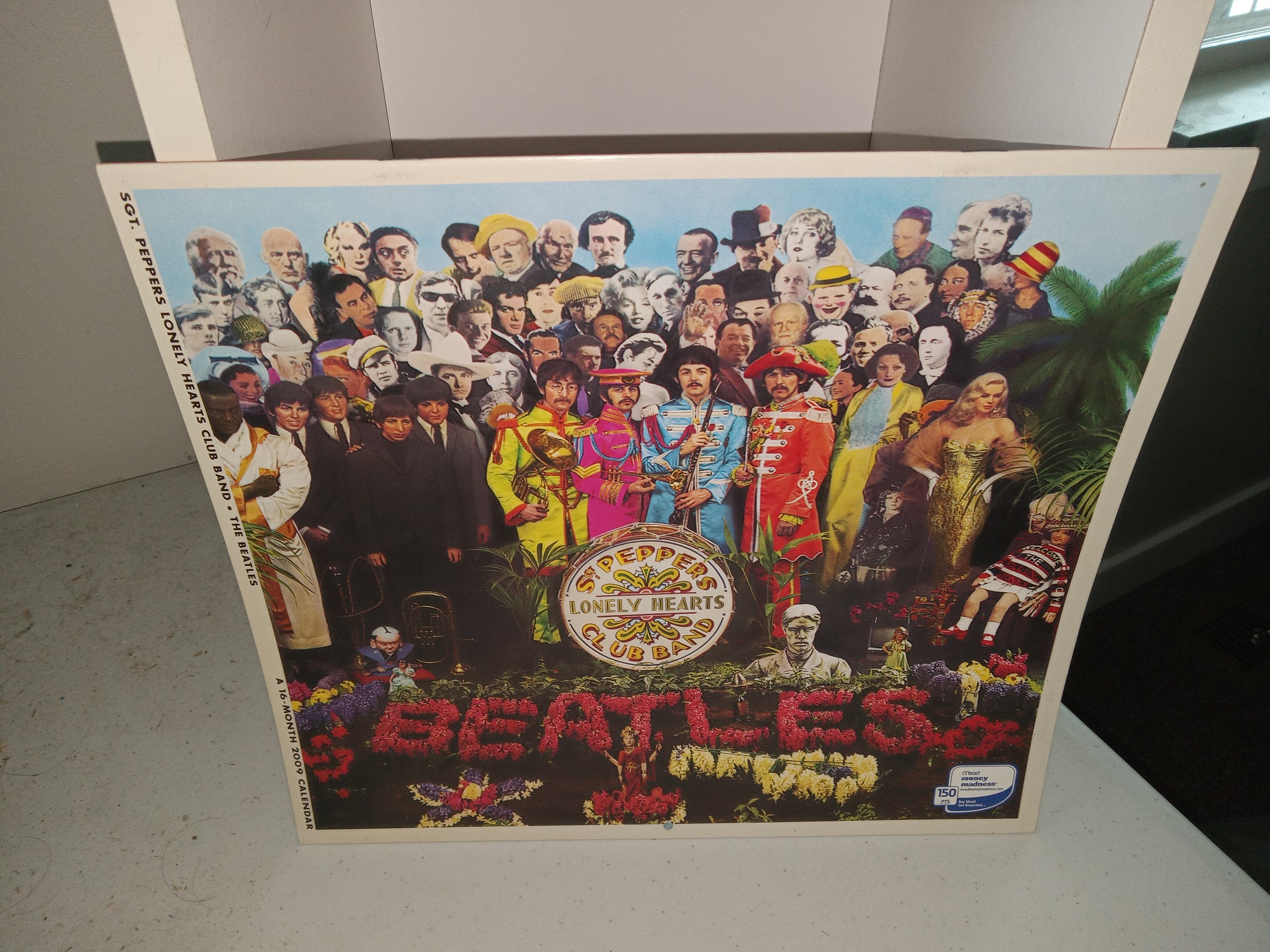 Sgt. Peppers Lonely Hearts Club Band: The Beatles: A 16-Month 2009 Calendar (2009)