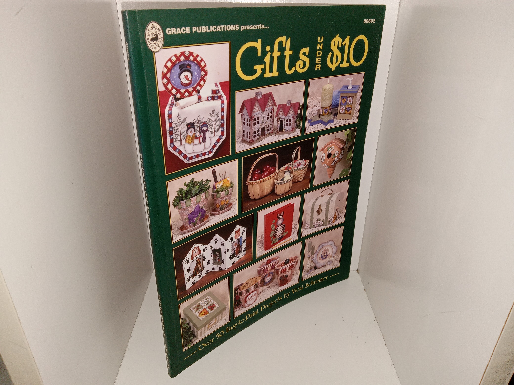 Gifts Under $10: Over 50 Easy-to-Paint Projects (2002) ~ by Vicki Schreiner