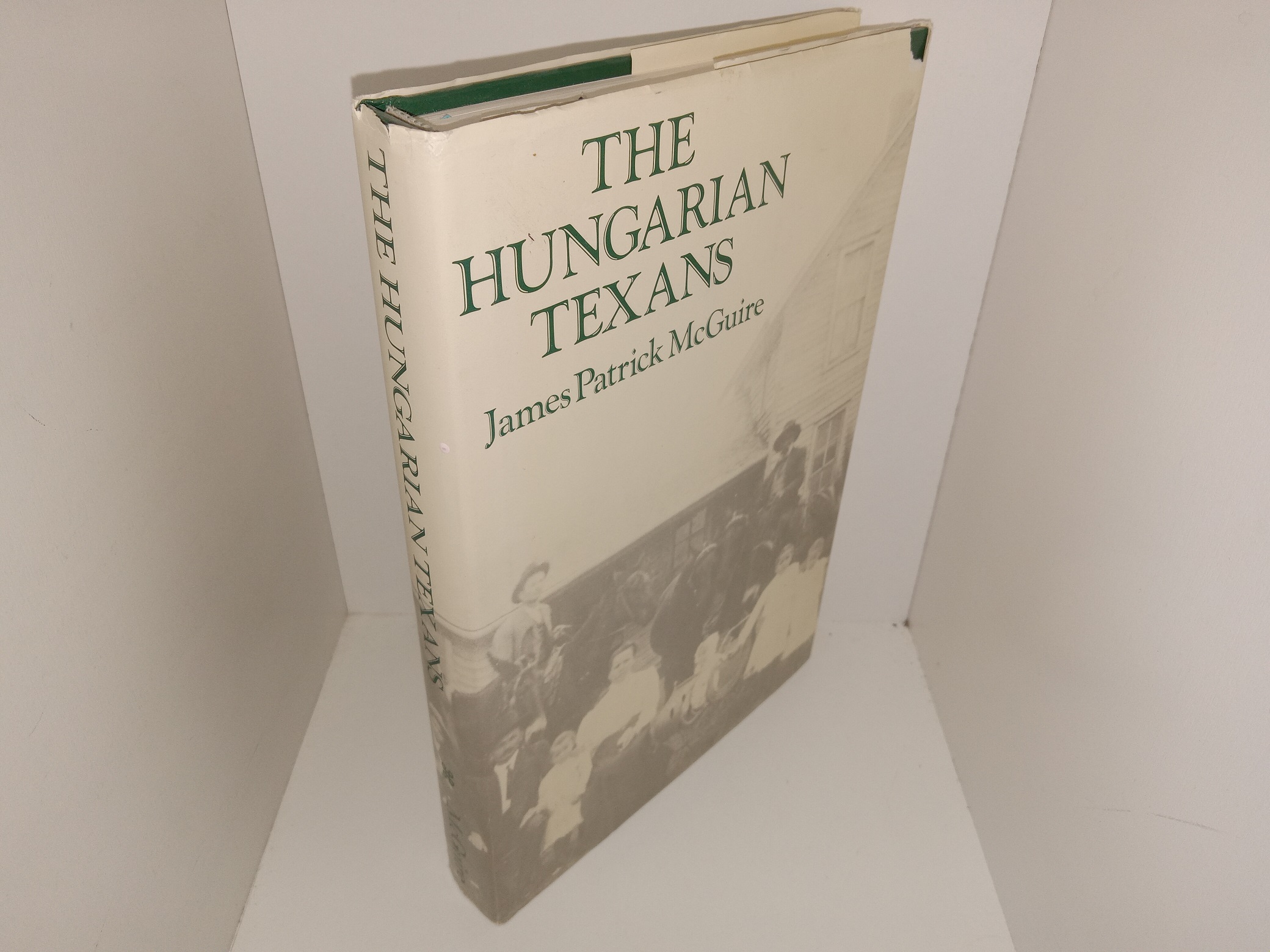 The Hungarian Texans (1993) ~ by James Patrick McGuire