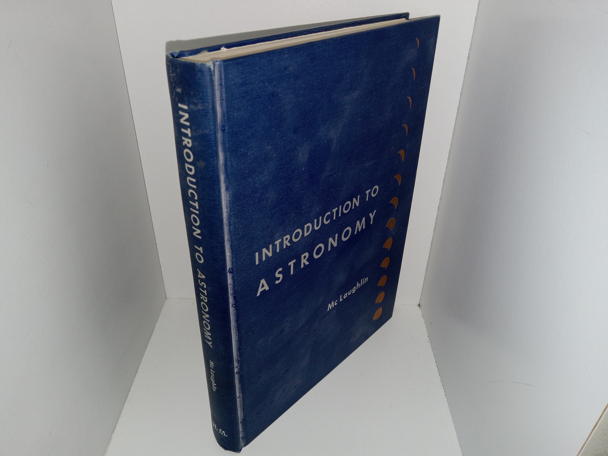 Introduction to Astronomy (1961) ~ by Dean B. McLaughlin, with Drawings by Roger M. Early