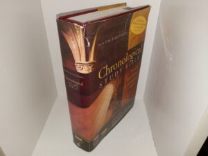 Chronological Study Bible: Explore God’s Word in Historical Order (New King James Version) (2008)