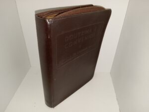 Portuguese D&C in Leather w/ Zipper Seal (1950)