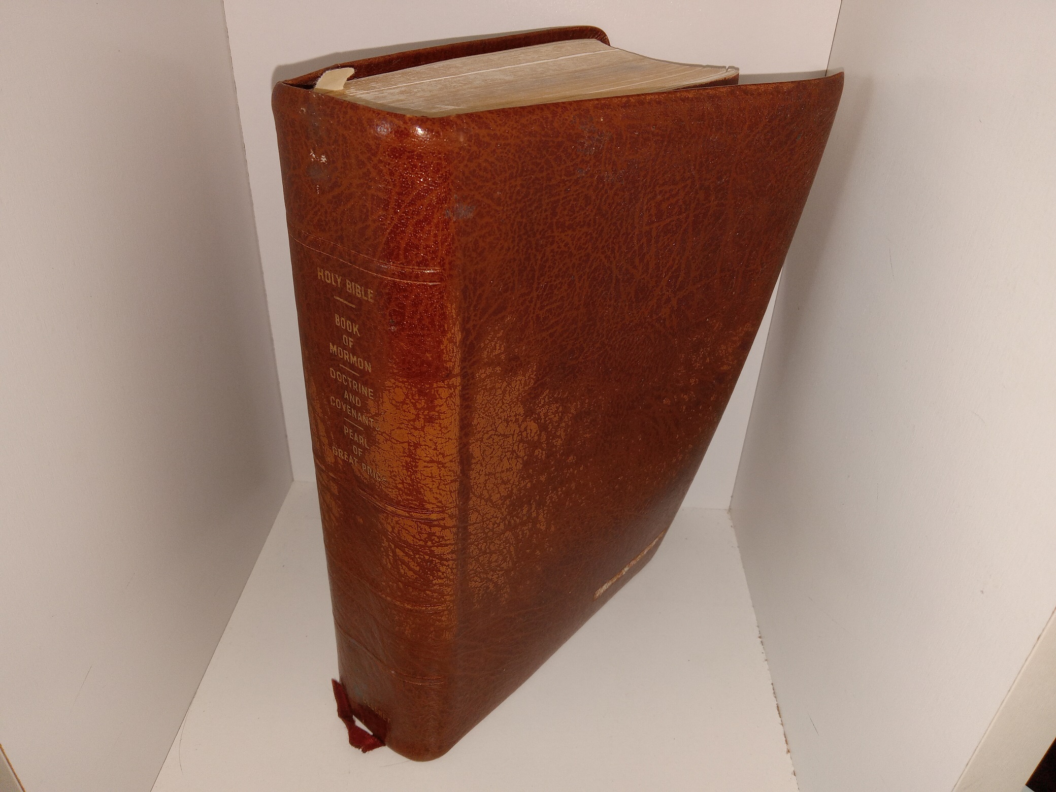 LDS, Brown Leather Quadruple Combination (Unknown Publishing Date)