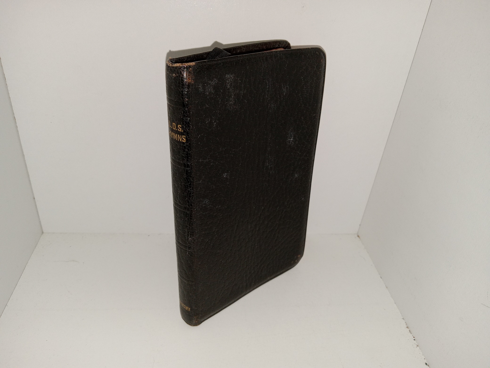L.D.S. Hymns (Leather) (Pocket Edition) (1963)