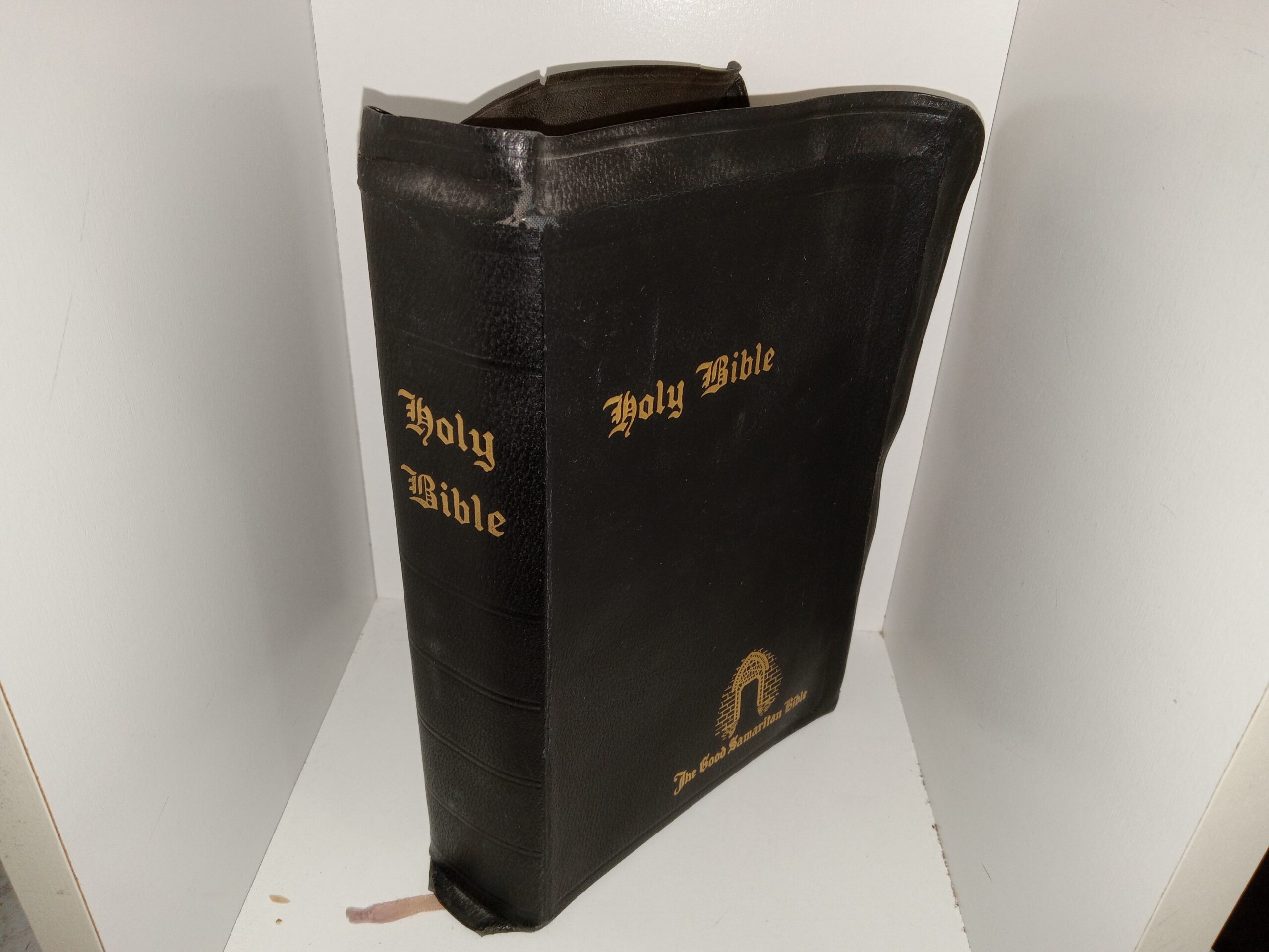 Holy Bible (The Good Samaritan Bible) (1941)