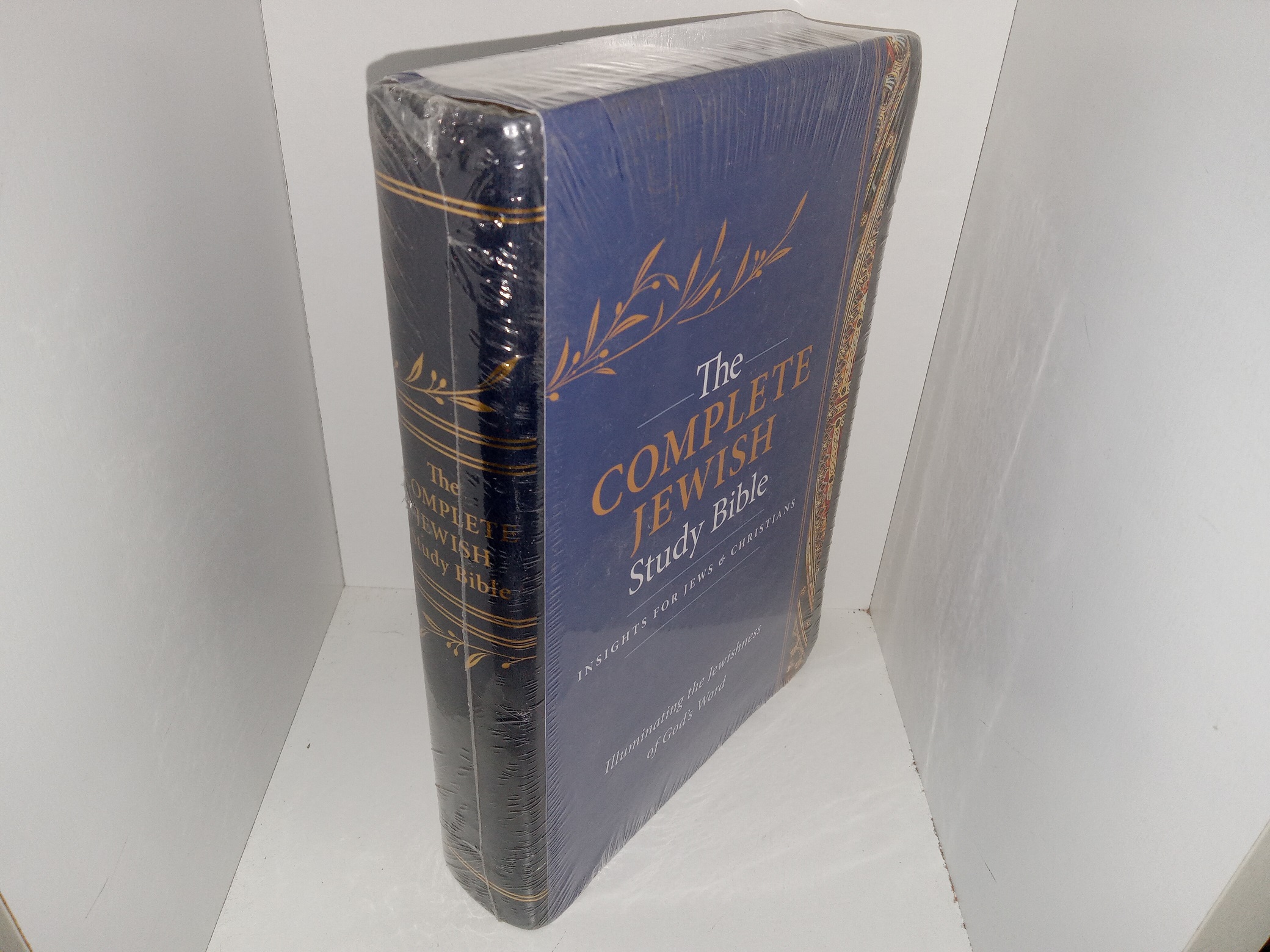 The Complete Jewish Study Bible: Insights for Jews & Christians: Illuminating the Jewishness of God’s Word (Thumb Indexed) (New) (Unknown Publishing Date)